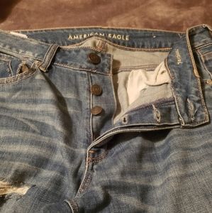 American eagle denim mom jeans